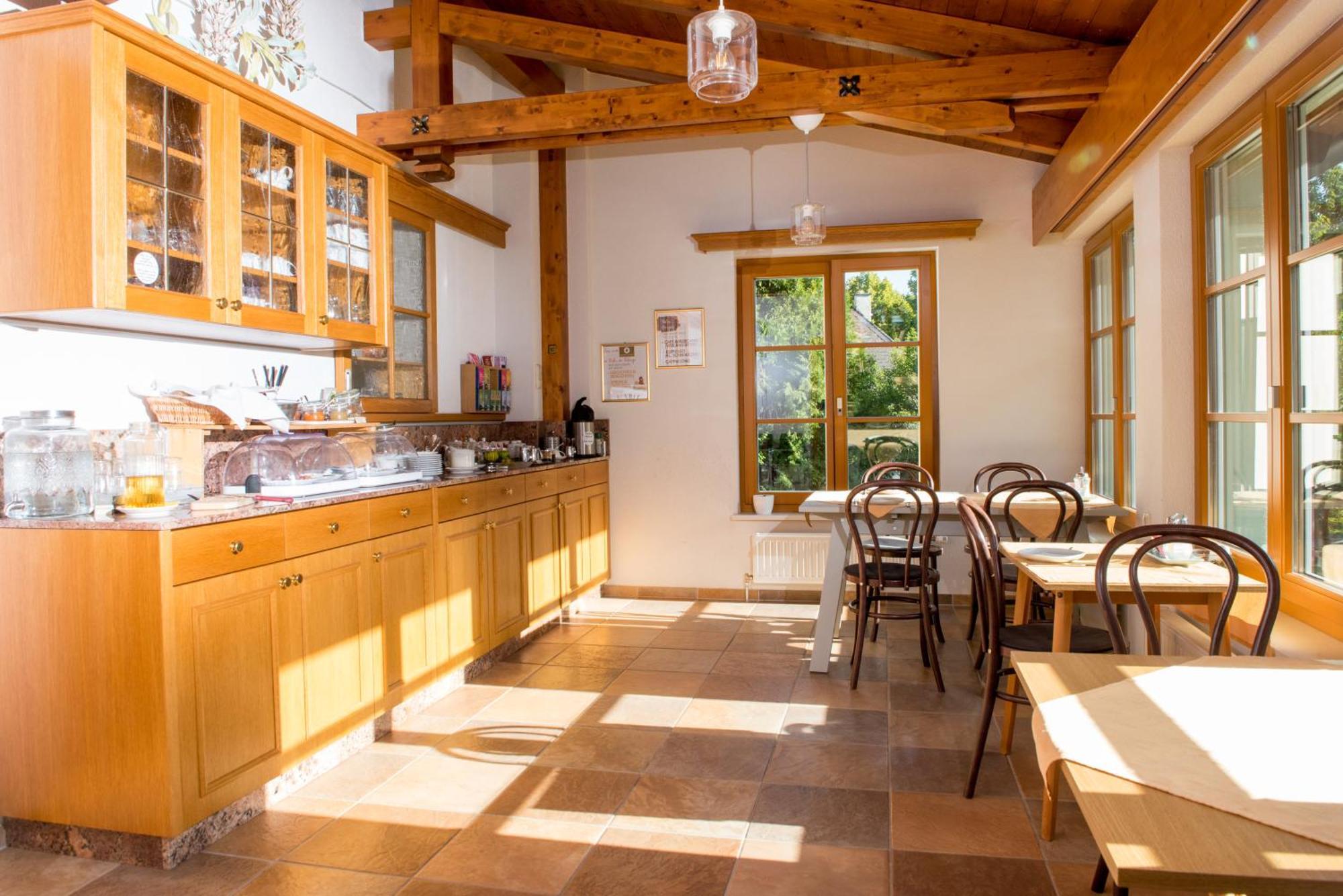 Dorfpension Mariahilfberg Gutenstein Экстерьер фото